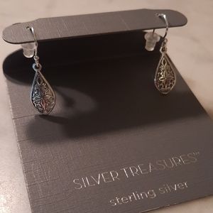 NWT.  Sterling Silver Earrings